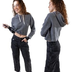 Feat Women's BlanketBlend Cropped Hoodie in HazyBlack Grey Size XS